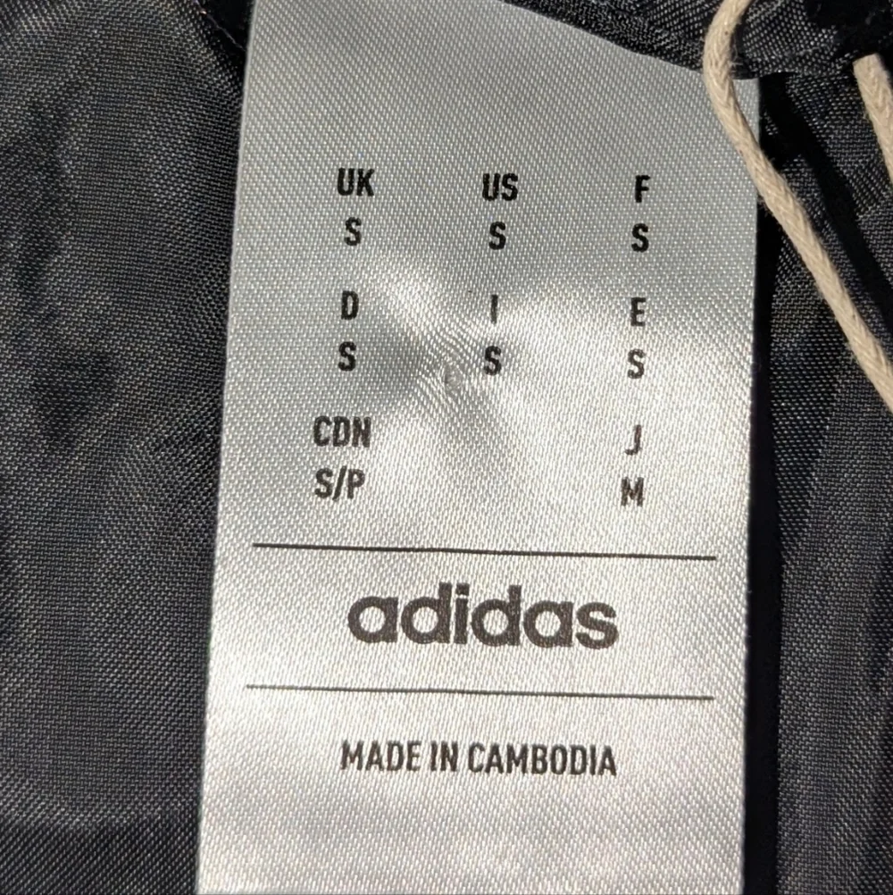 Adidas City Escape Black‎ Utility Vest Unisex Size Small